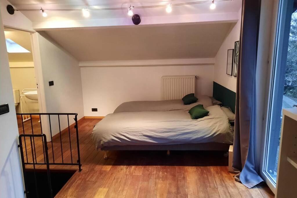 La Pinede - Charmante Maison De Village Hotton Eksteriør bilde